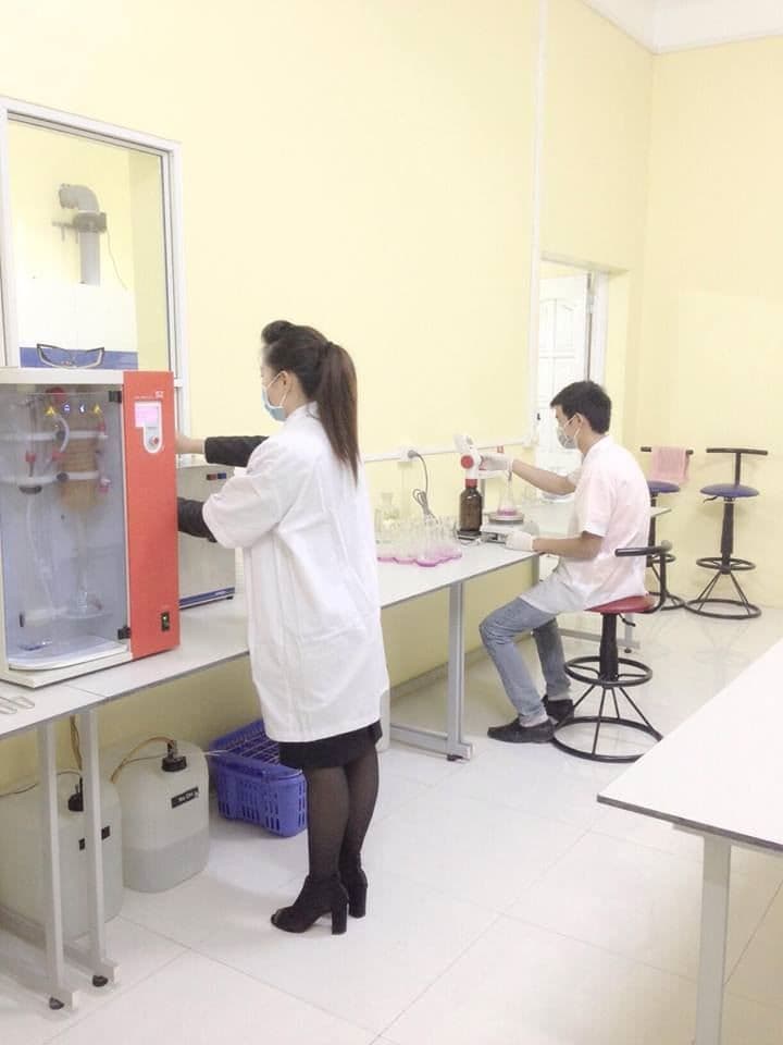 Phòng hóa phân tích & kiểm nghiệm